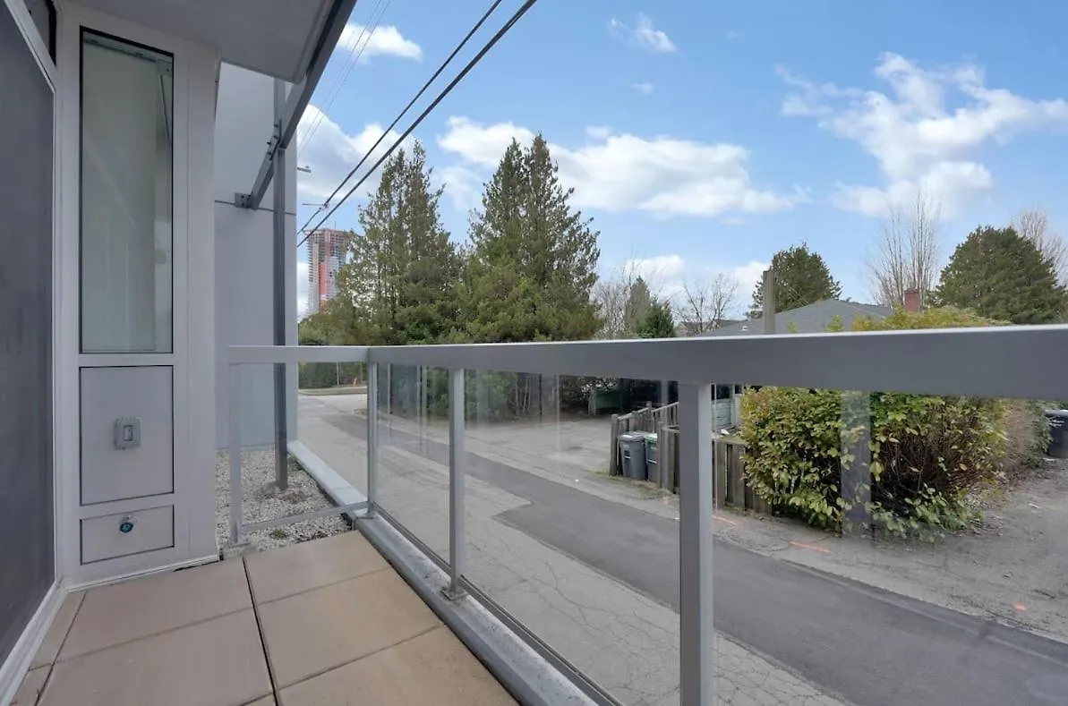 2-Bedroom Apartment In Central Location Vancouver